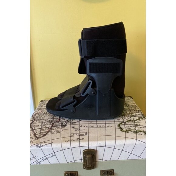 Inflatable High Walking Boot sz L - Picture 3 of 6